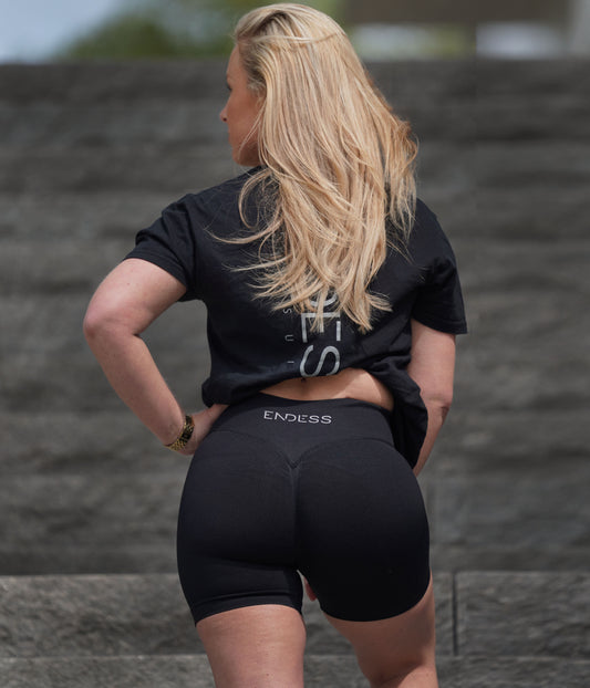 Endless Seamless Scrunch Shorts